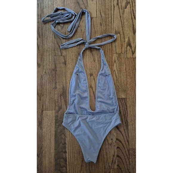 MATTE COLLECTION Plunge Backless One-piece Bathingsuit Swimsuit Women's Size Med - Picture 2 of 4